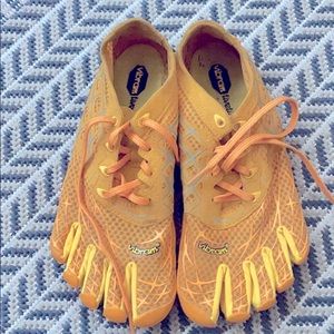 Vibrant Five Finger Shoes!
